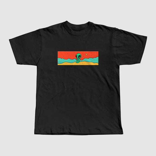Alienated Oversized Tee - DREAM Clothing 